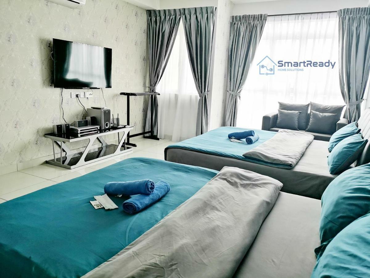 Residences At Daya By Sr Home Джохор-Бару Экстерьер фото